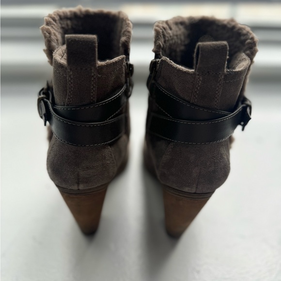 Bjorndal Boots! Pre-owned… Warm and Cozy - Picture 4 of 5